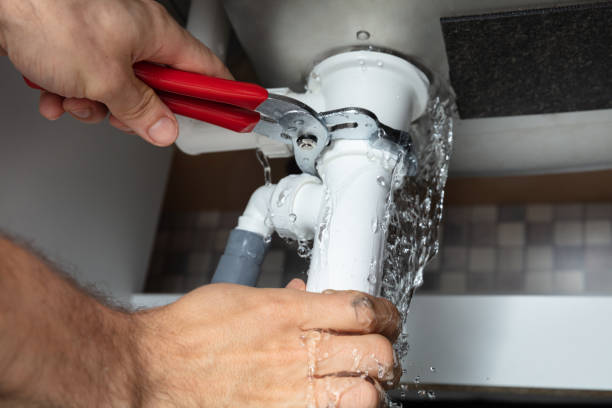 Best 24/7 water damage repair  in Gonzales, CA